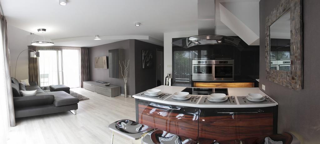 Villapark Luxury Apartman Balatonfuered Zewnętrze zdjęcie